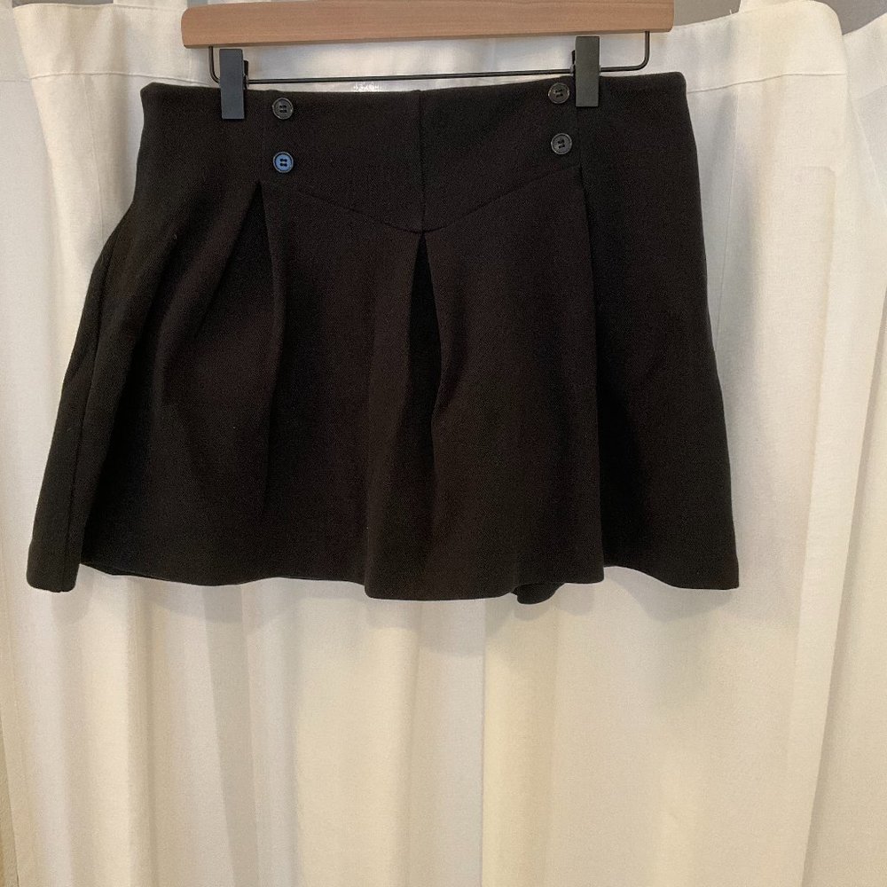 Modcloth Keeping Score Pleated Skort Size L